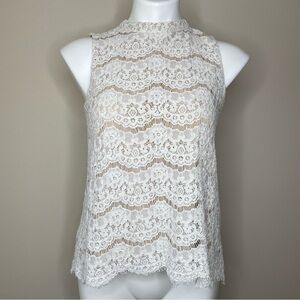Rose & Olive Off-White Lace Sleeveless Top with HiLo Hem Fully Lined